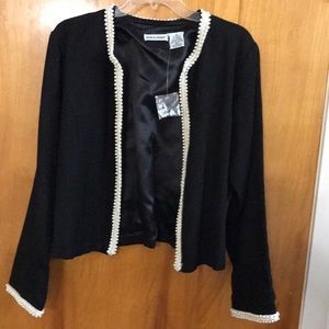 | NWOT Jessica London Faux Pearl Trimmed Black Blazer - 12